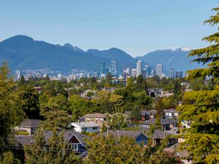 Photo 17: 4522 PUGET Drive in Vancouver: Quilchena House for sale in "Quilchena" (Vancouver West)  : MLS®# R2704258