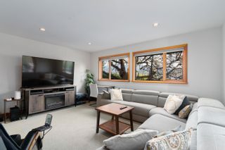Photo 16: 552 BEACHVIEW Drive in North Vancouver: Dollarton House for sale : MLS®# R2731681
