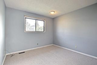 Photo 11: 77 Edgehill Drive NW in Calgary: Edgemont Semi Detached (Half Duplex) for sale : MLS®# A2001560