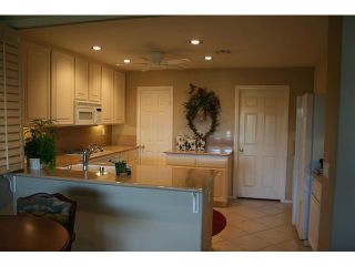 Photo 12: AVIARA Townhouse for sale : 3 bedrooms : 1628 Cormorant Drive in Carlsbad