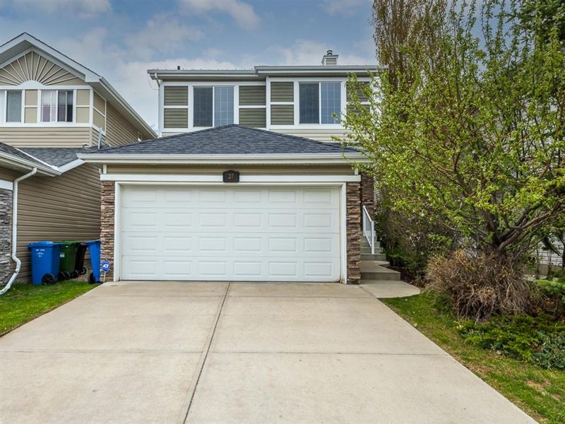 FEATURED LISTING: 27 Cougar Plateau Way Southwest Calgary