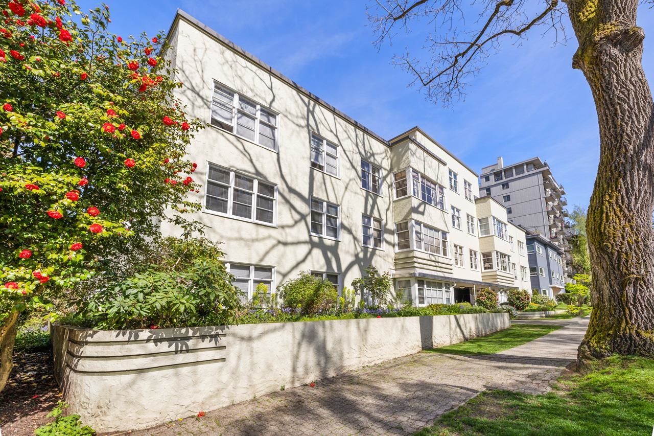 Main Photo: 202 1565 BURNABY Street in Vancouver: West End VW Condo for sale in "SEACREST" (Vancouver West)  : MLS®# R2775467