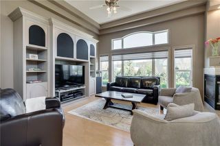 Photo 2: 2 SPRINGBOROUGH Green SW in Calgary: Springbank Hill Detached for sale : MLS®# C4302363