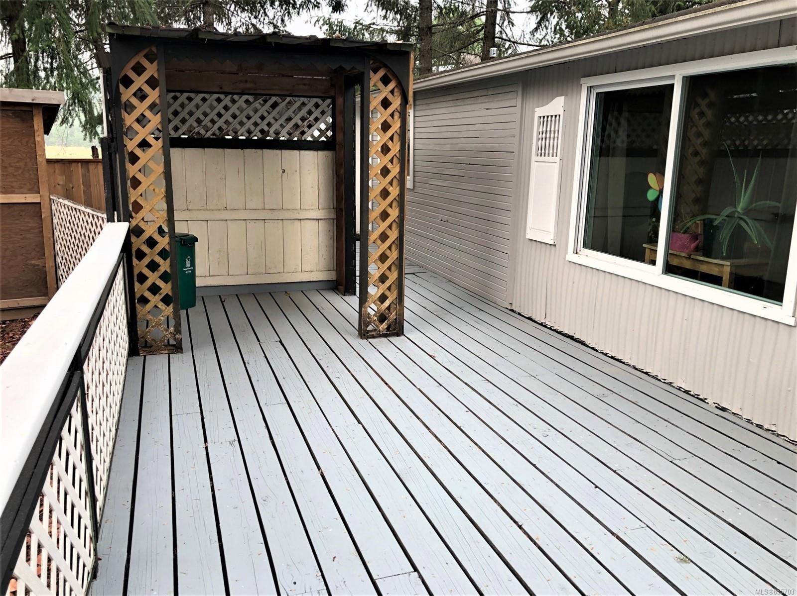 Photo 10: Photos: 38A 1247 Arbutus Rd in Parksville: PQ Parksville Manufactured Home for sale (Parksville/Qualicum)  : MLS®# 855703