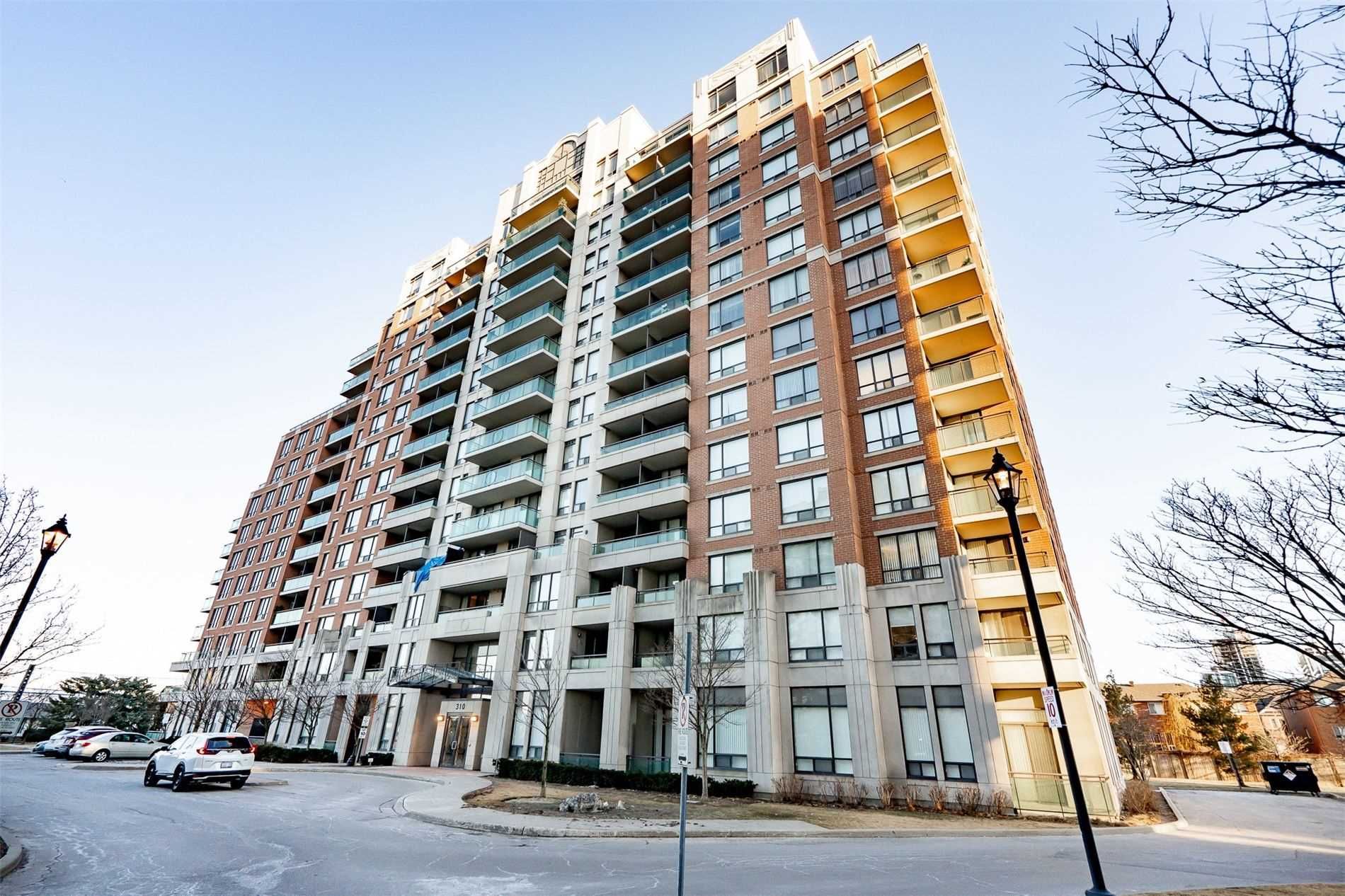 Main Photo: Lph11 310 Red Maple Road in Richmond Hill: Langstaff Condo for sale : MLS®# N5557327