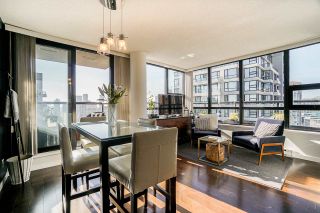 Photo 1: 2806 909 MAINLAND STREET in Vancouver: Yaletown Condo for sale (Vancouver West)  : MLS®# R2507980