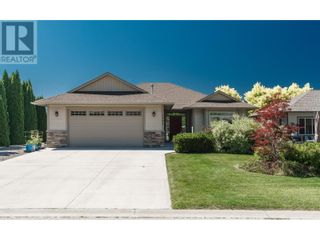 Photo 1: 1791 24 Street NE in Salmon Arm: House for sale : MLS®# 10312871