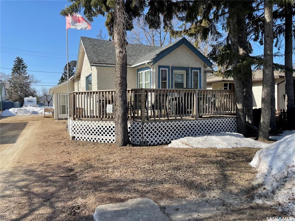 Main Photo: 1008 105th Avenue in Tisdale: Residential for sale : MLS®# SK892088