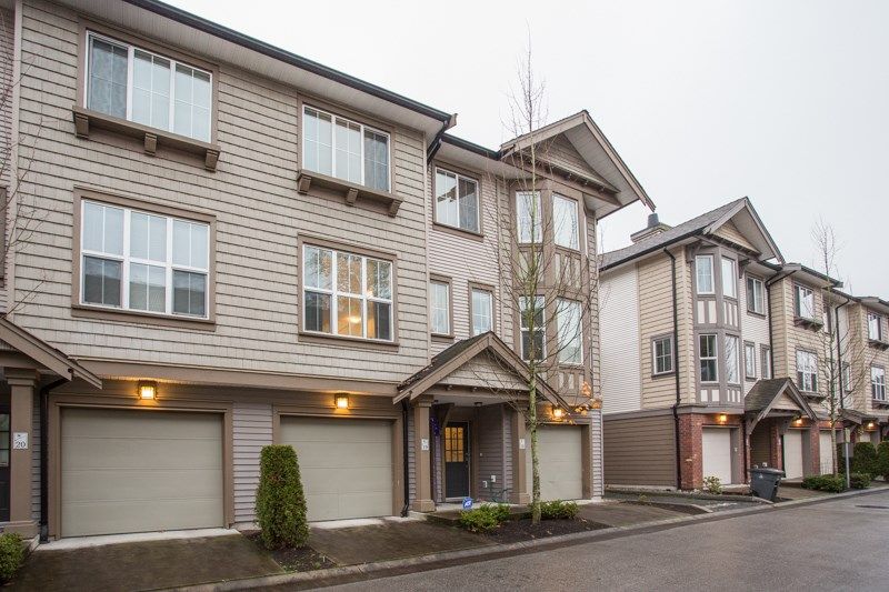 Main Photo: 19 14838 61 Avenue in Surrey: Sullivan Station Townhouse for sale in "Sequoia" : MLS®# R2322318