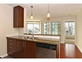 Photo 12: 902 58 KEEFER Place in Vancouver: Downtown VW Condo for sale in "THE FIRENZE" (Vancouver West)  : MLS®# V1031794