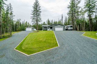 Photo 2: 2445 E SINTICH Avenue in Prince George: Pineview House for sale (PG Rural South (Zone 78))  : MLS®# R2485127