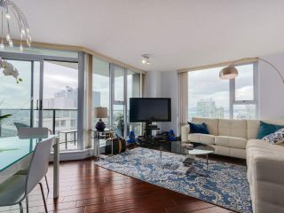 Photo 3: 3002 583 BEACH CRESCENT in Vancouver: Yaletown Condo for sale (Vancouver West)  : MLS®# R2043293
