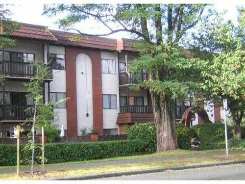Main Photo: 204 225 W 3RD Street in North Vancouver: Home for sale : MLS®# V791659