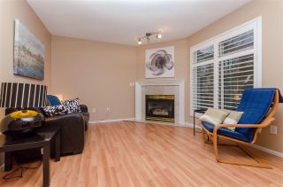 Photo 4: 16 2538 PITT RIVER Road in Port Coquitlam: Mary Hill Townhouse for sale in "River Court" : MLS®# R2431604