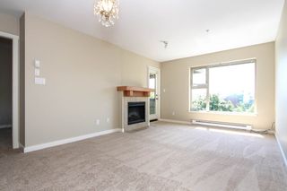 Photo 4: 402 808 SANGSTER Place in New Westminster: The Heights NW Condo for sale in "THE BROCKTON" : MLS®# R2077113