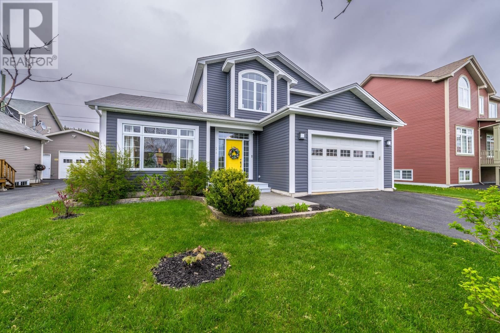 Main Photo: 26 ATLANTICA Drive in PARADISE: House for sale : MLS®# 1262508