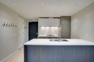 Photo 9: 1207 1221 BIDWELL Street in Vancouver: West End VW Condo for sale (Vancouver West)  : MLS®# R2878502