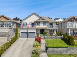 Photo 1: 33793 GREWALL Crescent in Mission: Mission BC House for sale : MLS®# R2778052