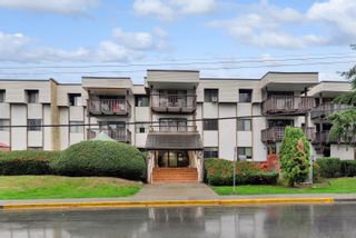 Photo 2: 315 12170 222 Street in Maple Ridge: West Central Condo for sale in "Wild Wood Terrace" : MLS®# R2835611