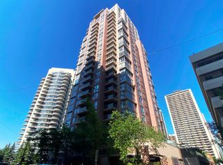 Photo 1: 1802 650 10 Street SW in Calgary: Downtown West End Apartment for sale : MLS®# A2057100