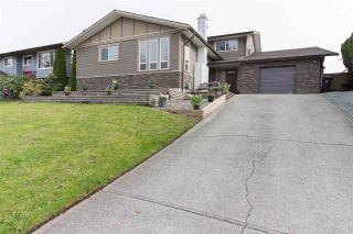 Photo 1: 26874 32A Avenue in Langley: Aldergrove Langley House for sale : MLS®# R2261824