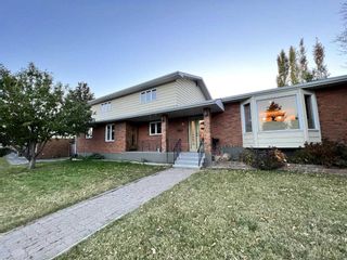 Main Photo: 1305 5 Street NE in Calgary: Renfrew Detached for sale : MLS®# A2086678