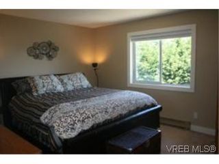 Photo 6: 4261 Panorama Pl in VICTORIA: SE Lake Hill House for sale (Saanich East)  : MLS®# 553505