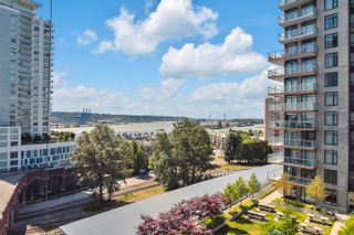Photo 3: 1110 898 CARNARVON Street in New Westminster: Downtown NW Condo for sale in "AZURE 1" : MLS®# R2798873