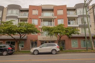 Photo 4: 411 789 W 16TH Avenue in Vancouver: Fairview VW Condo for sale in "SIXTEEN WILLOWS" (Vancouver West)  : MLS®# R2076359