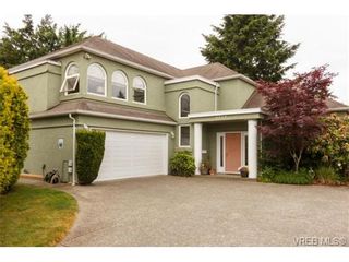 Photo 1: 6710 Tamany Dr in VICTORIA: CS Tanner House for sale (Central Saanich)  : MLS®# 704095