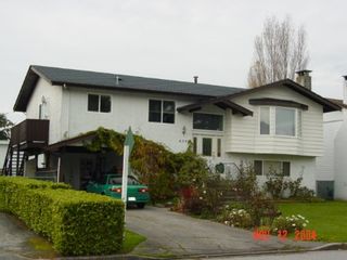 Photo 1: 6391 Riverdale Drive: House for sale (Terra Nova)  : MLS®# v513000