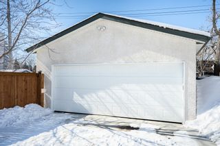 Photo 2: Silver Heights Bungalow: House for sale