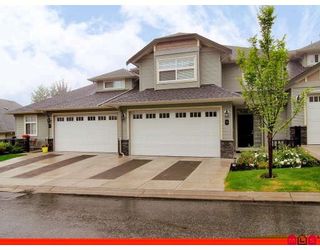 Photo 1: 11 36260 MCKEE Road in Abbotsford: Abbotsford East Townhouse for sale in "KINGS GATE" : MLS®# F2914523