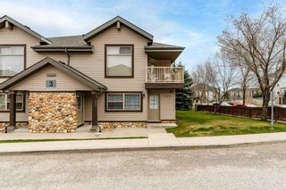 Photo 4: 106 3 Everridge Square SW in Calgary: Evergreen Row/Townhouse for sale : MLS®# A2127575
