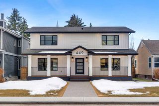 Photo 1: 449 25 Avenue NE in Calgary: Winston Heights/Mountview Detached for sale : MLS®# A2120178