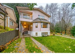Photo 2: 660 E 22ND Street in North Vancouver: Boulevard House for sale : MLS®# R2636945