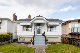 Photo 1: 3041 GRAVELEY Street in Vancouver: Renfrew VE House for sale (Vancouver East)  : MLS®# R2650116