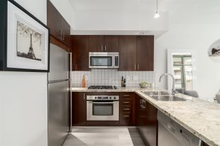 Photo 11: 406 1050 SMITHE Street in Vancouver: West End VW Condo for sale in "The Sterling" (Vancouver West)  : MLS®# R2522192