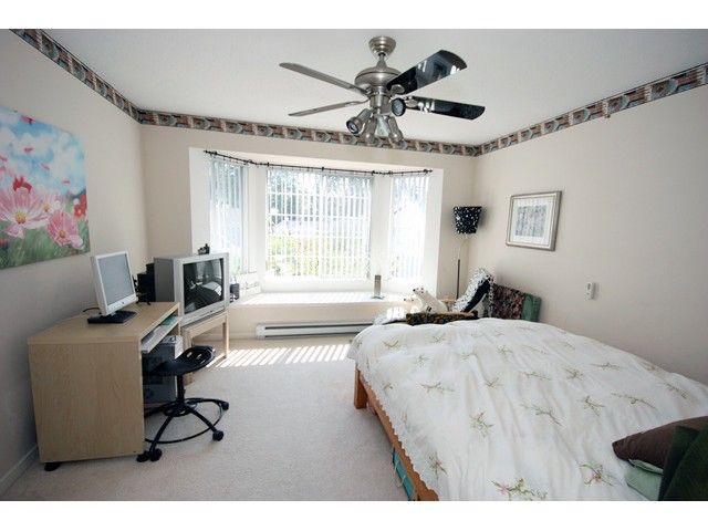 Photo 5: Photos: 49 6700 RUMBLE Street in Burnaby: South Slope Townhouse for sale in "FRANCISCO LANE" (Burnaby South)  : MLS®# V845805