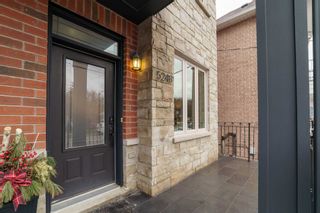 Photo 2: 524B Mcroberts Avenue in Toronto: Caledonia-Fairbank House (2-Storey) for sale (Toronto W03)  : MLS®# W5987739
