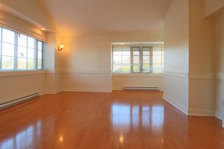 Photo 11: Langara Ave in Vancouver: Point Grey House for rent (Vancouver West)  : MLS®# AR122