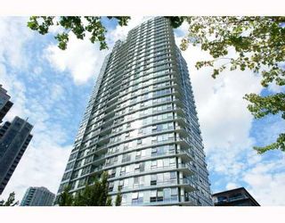 Main Photo: 1209 928 BEATTY Street in Vancouver: Downtown VW Condo for sale in "MAX 1" (Vancouver West)  : MLS®# SOLD
