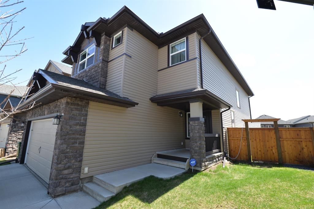 Main Photo: 130 Nolanshire Crescent NW in Calgary: Nolan Hill Detached for sale : MLS®# A1104088