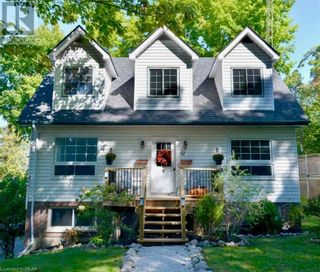 Photo 43: 32 CHERRYHILL Street in Kawartha Lakes: House for sale : MLS®# 40382724
