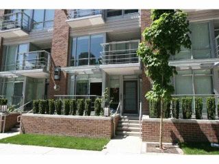 Photo 1: 863 RICHARDS Street in Vancouver: Downtown VW Townhouse for sale in "DOLCE" (Vancouver West)  : MLS®# R2013537