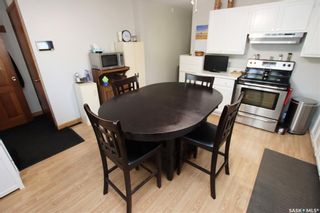 Photo 5: 1230 C Avenue North in Saskatoon: Mayfair Residential for sale : MLS®# SK905964
