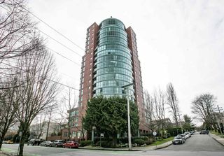 Photo 2: 403 1888 ALBERNI STREET in Vancouver: West End VW Condo for sale (Vancouver West)  : MLS®# R2465754