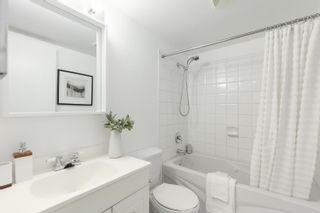 Photo 19: 43 870 W 7TH Avenue in Vancouver: Fairview VW Townhouse for sale in "Laurel Court" (Vancouver West)  : MLS®# R2865357