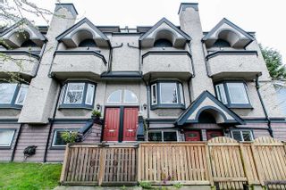 Photo 1: 2308 VINE Street in Vancouver: Kitsilano Townhouse for sale (Vancouver West)  : MLS®# R2039868