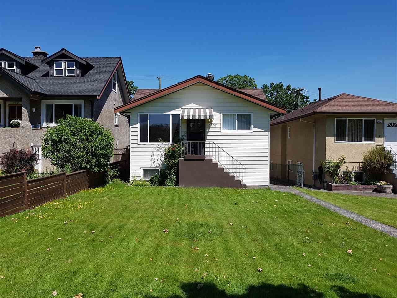 Main Photo: 2867 CAMBRIDGE Street in Vancouver: Hastings East House for sale (Vancouver East)  : MLS®# R2213998